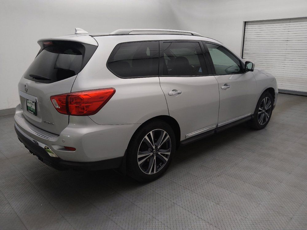 Used 2019 Nissan Pathfinder Platinum FWD image 10