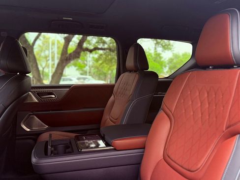 Certified 2026 INFINITI QX80 Autograph image 31