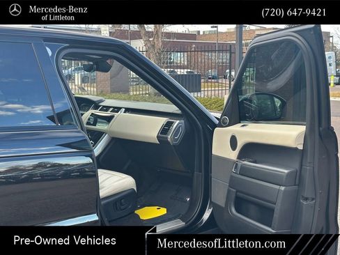 Used 2019 Land Rover Range Rover Sport HSE image 28