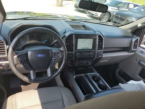 Used 2019 Ford F150 XLT w/ Equipment Group 302A Luxury AWD/4WD image 10