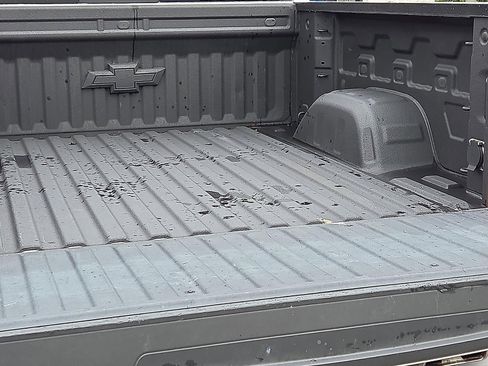 Used 2024 Chevrolet Silverado 1500 RST image 9