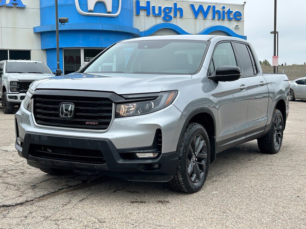 Used 2023 Honda Ridgeline Sport image 1