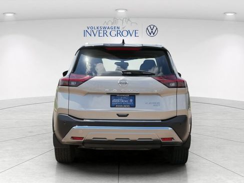 Used 2021 Nissan Rogue Platinum AWD/4WD image 6