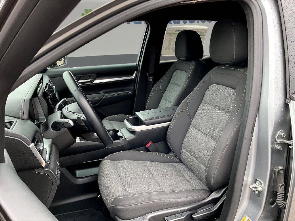 Used 2025 GMC Terrain Elevation AWD/4WD image 25