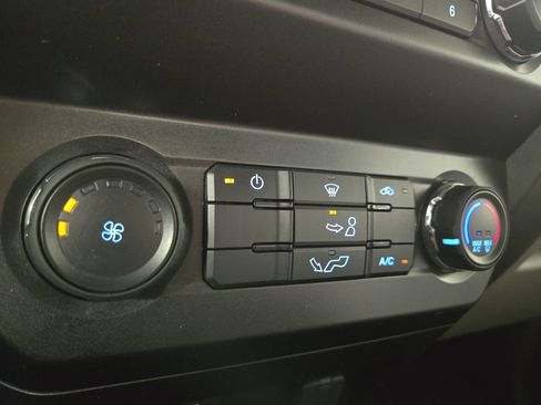 Used 2019 Ford F150 XLT AWD/4WD image 25