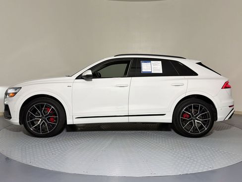 Used 2020 Audi Q8 Prestige w/ Prestige Package AWD/4WD image 2