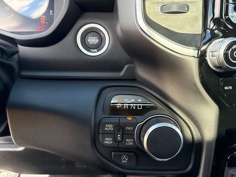 New 2026 RAM 1500 Big Horn AWD/4WD image 14