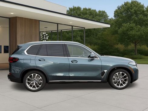 New 2026 BMW X5 xDrive50e w/ Climate Comfort Package image 7