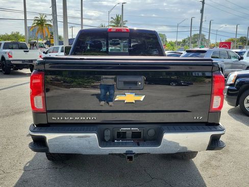 Used 2017 Chevrolet Silverado 1500 LTZ Z71 image 8