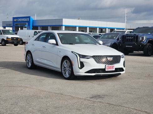 Used 2023 Cadillac CT4 Premium Luxury w/ Climate Package RWD image 3