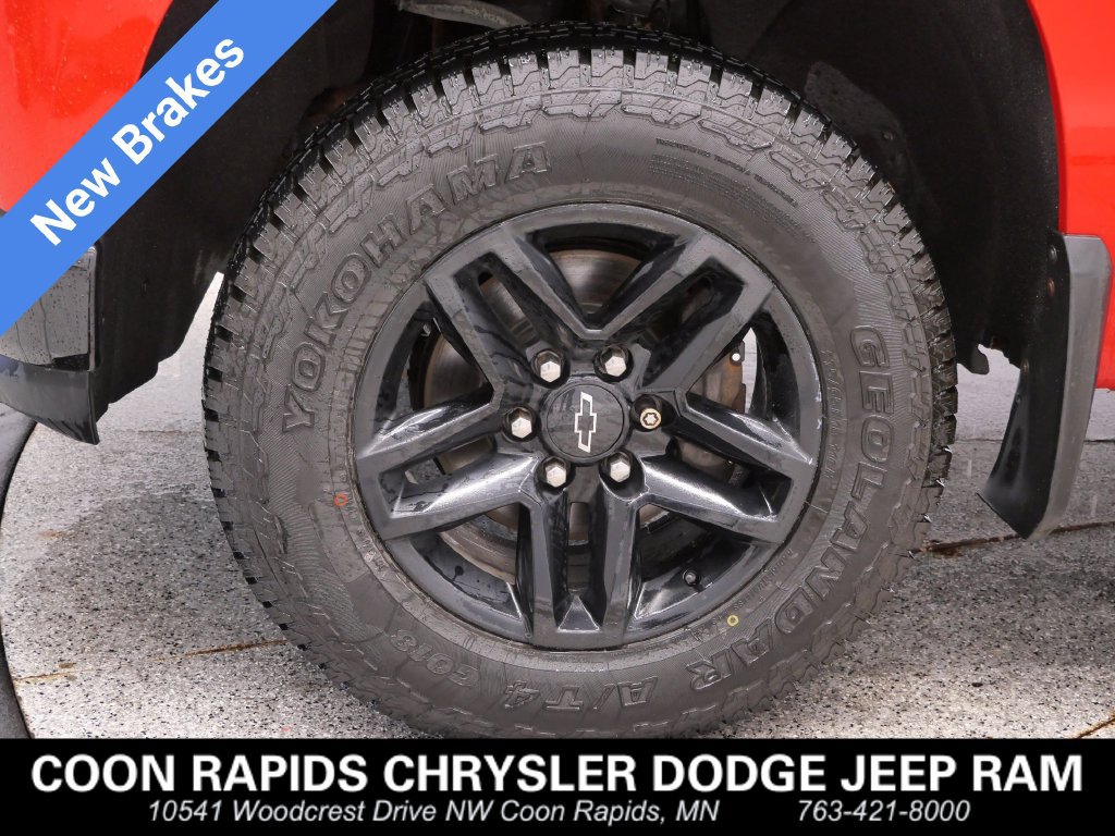 Used 2020 Chevrolet Silverado 1500 Custom Trail Boss w/ Custom Convenience Package AWD/4WD image 9