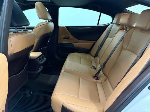 Used 2019 Lexus ES 350 F Sport image 35