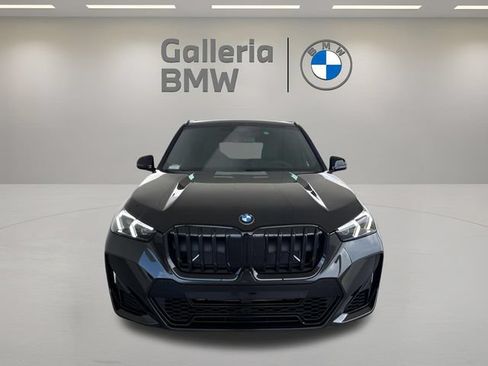 Certified 2026 BMW X1 xDrive28i w/ Technology Package AWD/4WD image 3