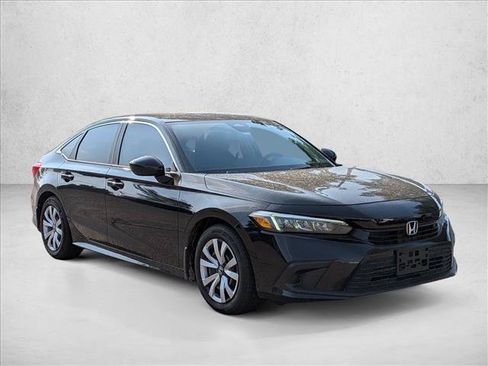Used 2022 Honda Civic LX image 3