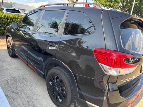 Used 2023 Subaru Forester Sport AWD/4WD image 3