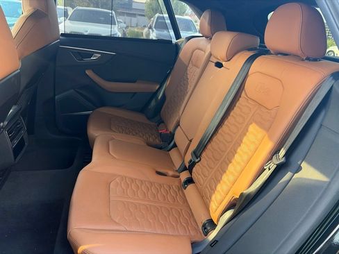 Used 2024 Audi RS Q8 AWD/4WD image 3