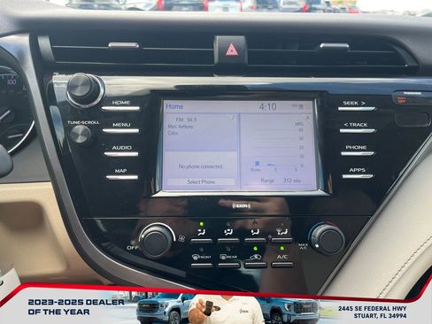 Used 2020 Toyota Camry LE FWD image 22