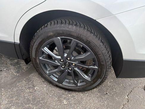 Used 2022 Chevrolet Equinox RS w/ RS Leather Package image 31