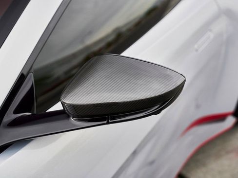 Used 2023 Aston Martin V12 Vantage image 11