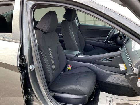 New 2026 Hyundai Elantra Blue image 11
