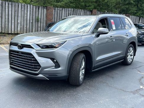 New 2026 Toyota Grand Highlander AWD image 7