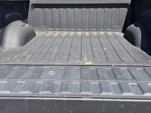 Used 2025 RAM 1500 Laramie AWD/4WD image 13