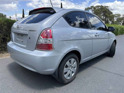 Used 2009 Hyundai Accent GS w/ Premium Pkg 3 image 6