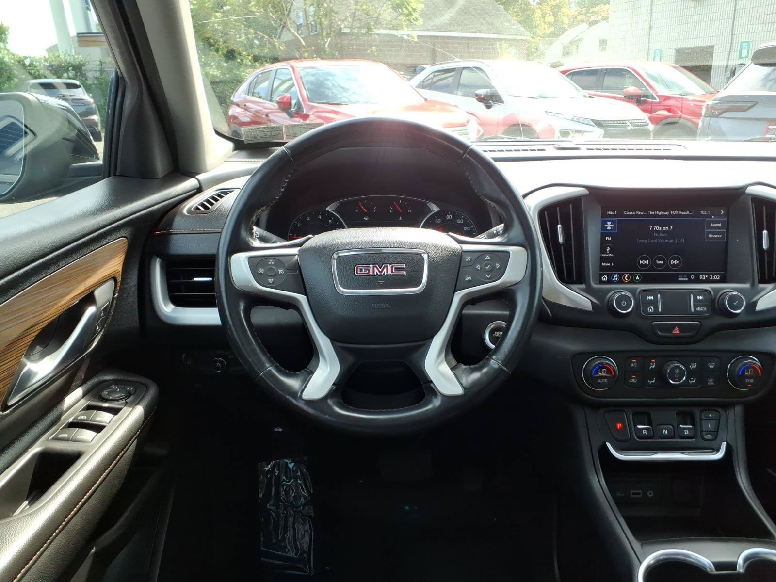 Used 2019 GMC Terrain SLE w/ Driver Convenience Package FWD image 14