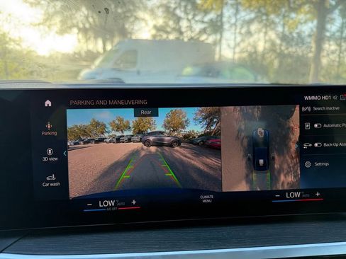 Used 2024 BMW 330i Sedan image 29