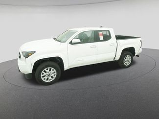 New 2025 Toyota Tacoma SR5 AWD/4WD video 2