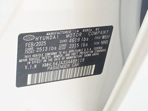 Used 2025 Hyundai Sonata SEL AWD/4WD image 28
