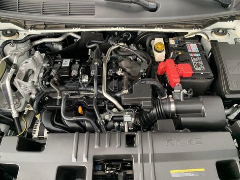 Used 2025 Nissan Kicks SV FWD image 28