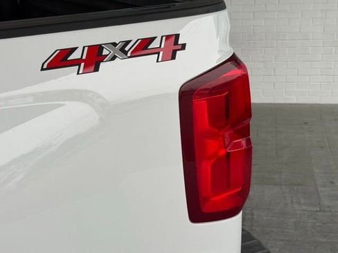 Used 2018 Chevrolet Silverado 1500 LTZ w/ Texas Edition image 11