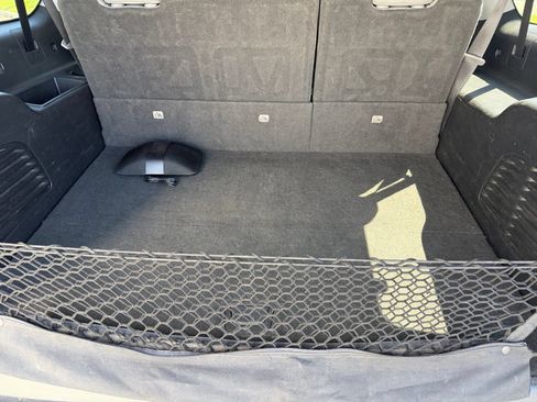 Used 2019 Chevrolet Suburban LT AWD/4WD image 9