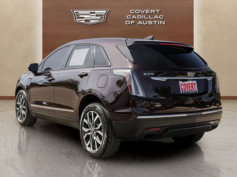 Used 2021 Cadillac XT5 Sportv image 3