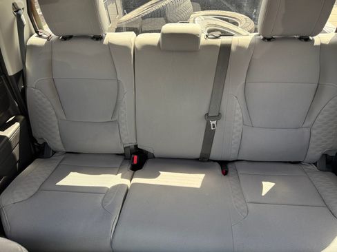 Used 2023 Toyota Tundra SR5 w/ SR5 Convenience Package RWD image 18