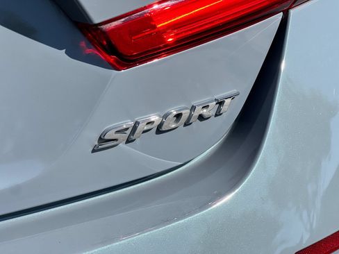 Used 2022 Honda Accord Sport image 24