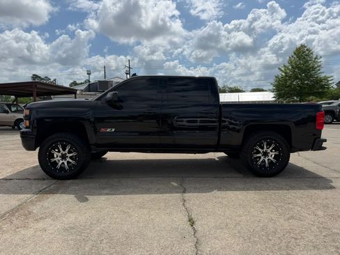 Used 2015 Chevrolet Silverado 1500 LTZ Z71 w/ Midnight Edition AWD/4WD image 2