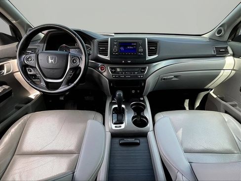 Used 2019 Honda Ridgeline RTL image 9