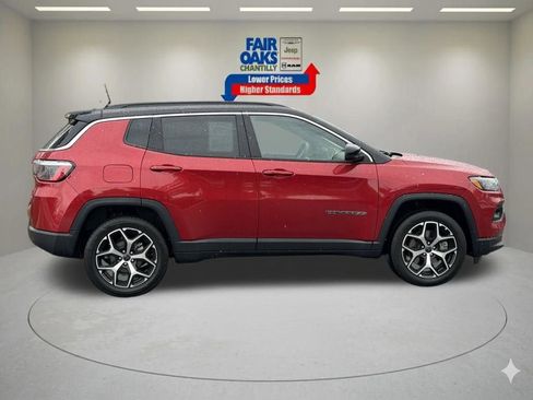 Certified 2025 Jeep Compass Limited AWD/4WD image 7