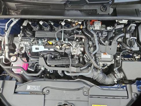 Used 2024 Toyota Prius LE FWD image 27