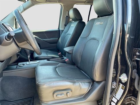 Used 2021 Nissan Frontier PRO-4X w/ Pro-4x Utility Package image 20