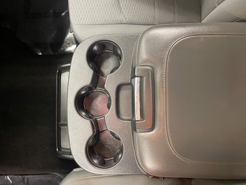 Used 2014 RAM 1500 Express image 21
