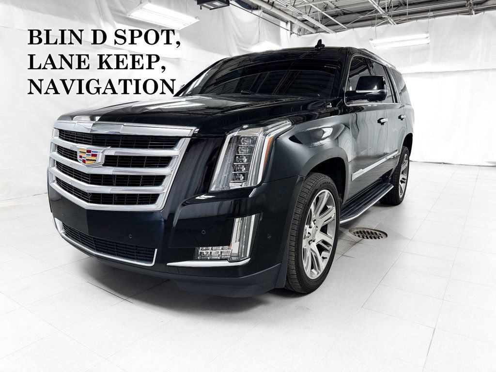 Used 2017 Cadillac Escalade Luxury AWD/4WD image 1