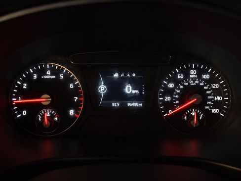 Used 2018 Kia Sorento FWD V6 image 23