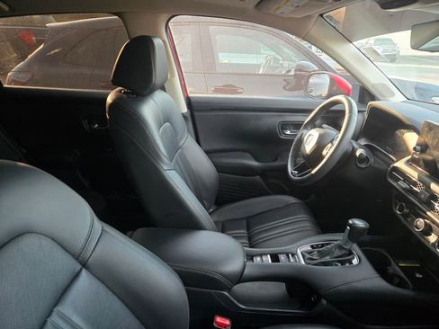Used 2024 Honda HR-V EX-L image 4