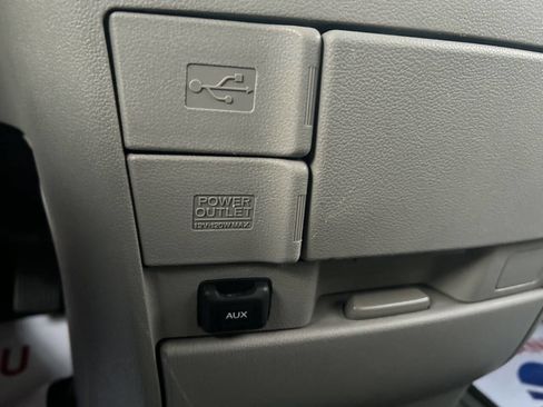 Used 2016 Honda Odyssey LX image 25