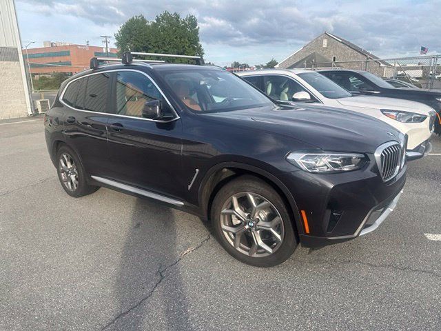 Used 2022 BMW X3 xDrive30i AWD/4WD image 6