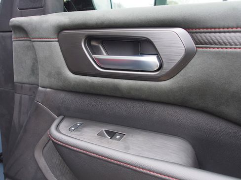 New 2026 Nissan Armada NISMO image 12