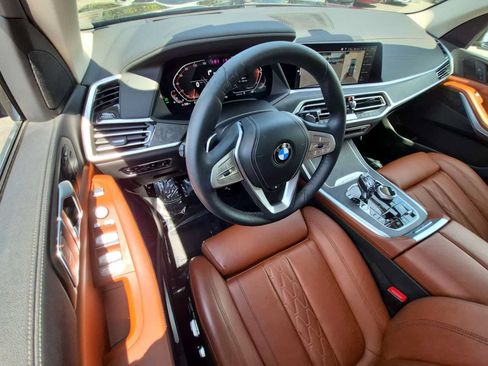 Used 2022 BMW X7 xDrive40i w/ Executive Package AWD/4WD image 10